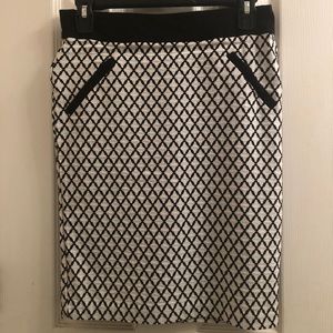 “Have” Black & White Diamond Patterned Skirt